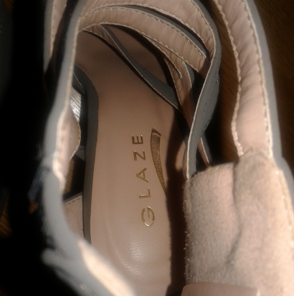 GLAZE STILETTOS 7.5 - Picture 3 of 3